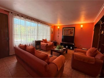 CASA 3D 2B 2EST JARDIN SAN JOAQUIN