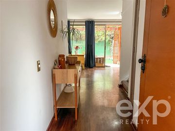 Casa en Venta en Santa Marta de Huechuraba 6950