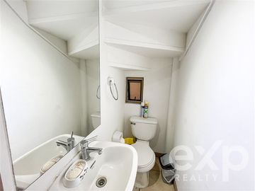 Casa en Venta en Santa Marta de Huechuraba 6950