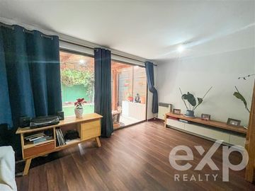 Casa en Venta en Santa Marta de Huechuraba 6950