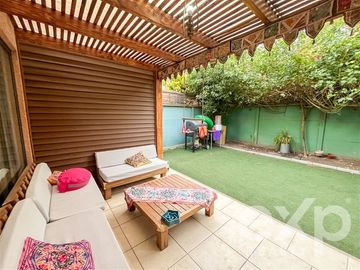 Casa en Venta en Santa Marta de Huechuraba 6950