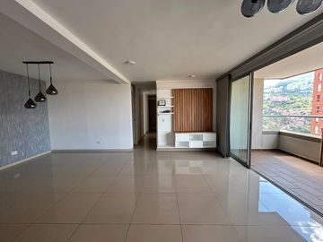 APARTAMENTO EN ARRIENDO UBICADO EN MEDELLIN POR EL SECTOR CALASANZ PARTE ALTA