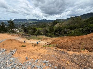 LOTE EN VENTA EN LA CEJA SECTOR PAYUCO