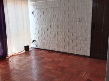 VENDO CASA EN LA FLORIDA - VESPUCIO