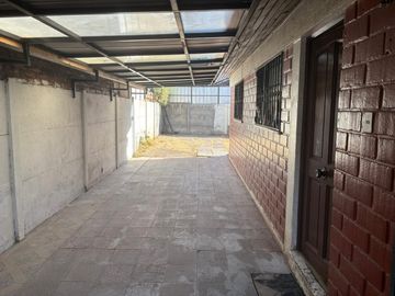 VENDO CASA EN LA FLORIDA - VESPUCIO