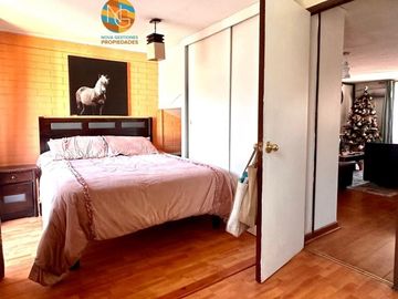 SE VENDE CASA DE 2 PISOS, 4D+2B, PUENTE ALTO.