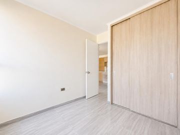 DEPTO. LA FLORIDA, 2D+2B+E, PISO 17 METRO BELLAVISTA.