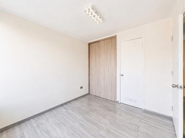 DEPTO. LA FLORIDA, 2D+2B+E, PISO 17 METRO BELLAVISTA.