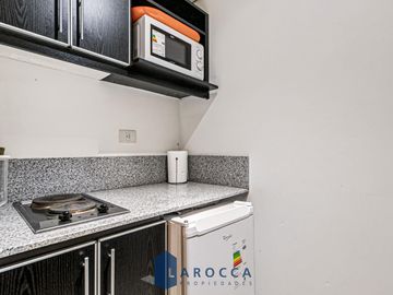 OFICINA - VENTA - CHACARITA - LUMINOSA Y AMPLIA