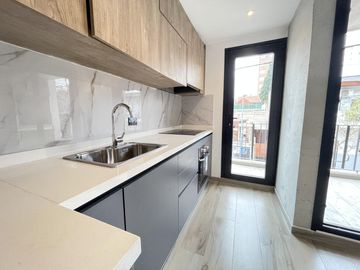 Departamento 3 ambientes a estrenar - Flores