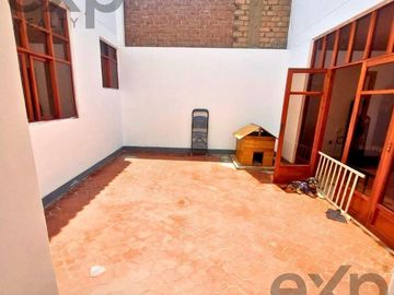 VENTA CASA 190 M2 PRO LIMA LOS OLIVOS
