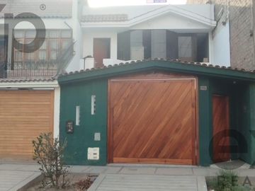 VENTA CASA 190 M2 PRO LIMA LOS OLIVOS