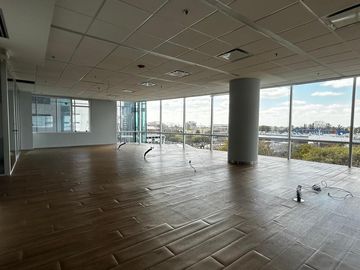 Oficina en alquiler en edificio PROA, Vicente López