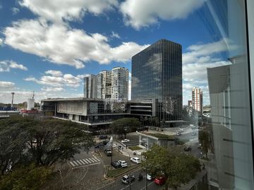 Oficina en alquiler en edificio PROA, Vicente López