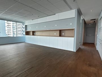 Oficina en alquiler en edificio PROA, Vicente López