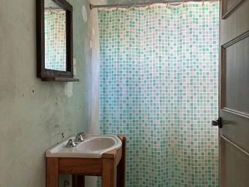 Casa de 4 ambientes en venta en Tigre con jardín, parrilla y balcón