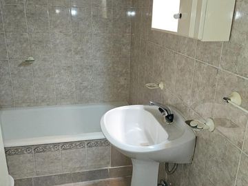 DEPARTAMENTO EN ALQUILER - MONOAMBIENTE - SAN TELMO - BALCON A LA CALLE
