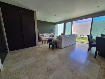 CASA EN RENTA EN PORTA FONTANA LEÓN GUANAJUATO