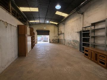 Venta Galpón Depósito Terreno Lote 273m2 · 8.66x32