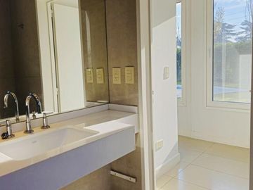 Casa Venta 4 ambientes en Ayres de Pilar, Zona Norte