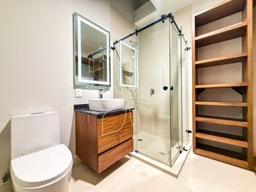 RESIDENCIA EN RENTA, ALTANZA, SOLARES, ZAPOPAN, JAL.