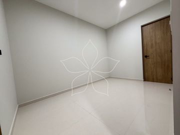 RESIDENCIA EN RENTA, ALTANZA, SOLARES, ZAPOPAN, JAL.