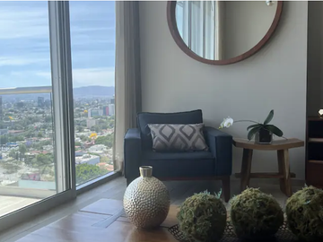 PENTHOUSE DE LUJO AMUEBLADO CON GRAN VISTA EN VENTA EN LADRON DE GUEVARA