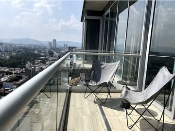 PENTHOUSE DE LUJO AMUEBLADO CON GRAN VISTA EN VENTA EN LADRON DE GUEVARA