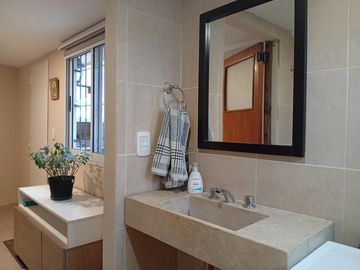 Venta-PH-en Villa Urquiza-4 ambientes-2 pisos-reciclado-terraza