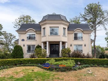 Casa a la venta en Country Club San Diego, Moreno