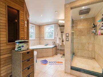 Casa a la venta en Country Club San Diego, Moreno