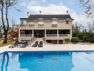 Casa a la venta en Country Club San Diego, Moreno