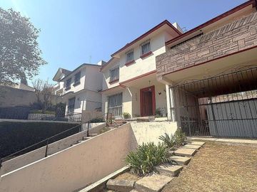 Casa en Venta, Mayorazgos del Bosque, 4 Recámaras