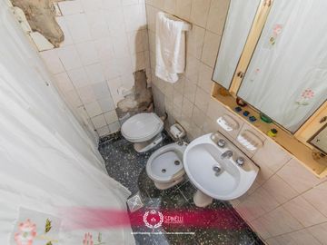 Venta departamento ph 3 ambientes 82m² al contrafrente a reciclar en Balvanera / San Cristóbal