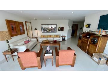 VENTA APARTAMENTO INCREIBLEMENTE DISTRIBUIDO en BAVARIA- SANTA MARTA