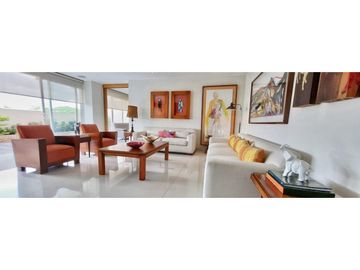 VENTA APARTAMENTO INCREIBLEMENTE DISTRIBUIDO en BAVARIA- SANTA MARTA