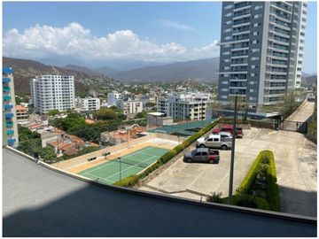 Apartamento con Vista al Mar con permiso turístico 005 R
