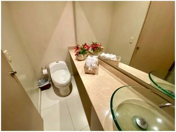 Apartamento DELUXE con Vista al Mar en Primera Línea de Playa - 005 R