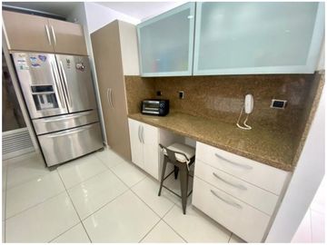 Apartamento DELUXE con Vista al Mar en Primera Línea de Playa - 005 R