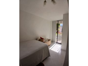 APARTAMENTO REMODELADO EN VENTA EN LA AMERICA SECTOR SIMON BOLIVAR 