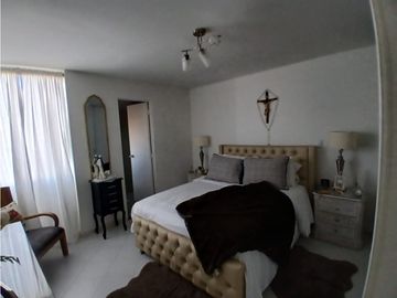 APARTAMENTO REMODELADO EN VENTA EN LA AMERICA SECTOR SIMON BOLIVAR 