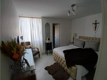 APARTAMENTO REMODELADO EN VENTA EN LA AMERICA SECTOR SIMON BOLIVAR 