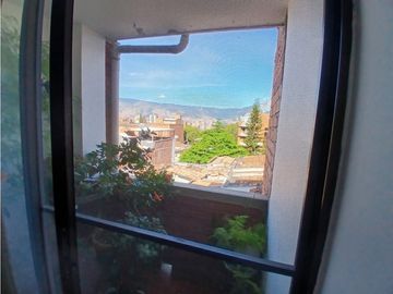 APARTAMENTO REMODELADO EN VENTA EN LA AMERICA SECTOR SIMON BOLIVAR 