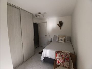 APARTAMENTO REMODELADO EN VENTA EN LA AMERICA SECTOR SIMON BOLIVAR 