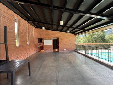VENTA DE CASA  SAN MARCEL  SECTOR BOSQUE POPULAR