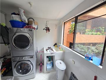 T Apartamento remodelado en venta en Bosque Medina, Bogotá D.C