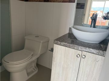 ALQUILER APARTAMENTO EN MEDELLN LAURELES LA CASTELLANA