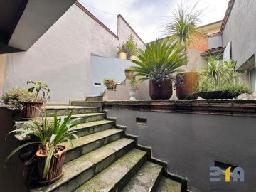 BOSQUES DE LA HERRADURA. casa en venta, estricta seguridad, terraza, luminosa