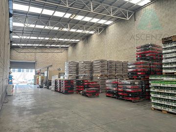 ¿Buscas una bodega industrial - comercial, lista para operar o una inversión con alta demanda?