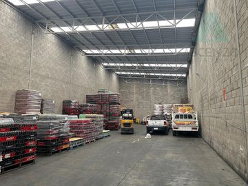 ¿Buscas una bodega industrial - comercial, lista para operar o una inversión con alta demanda?